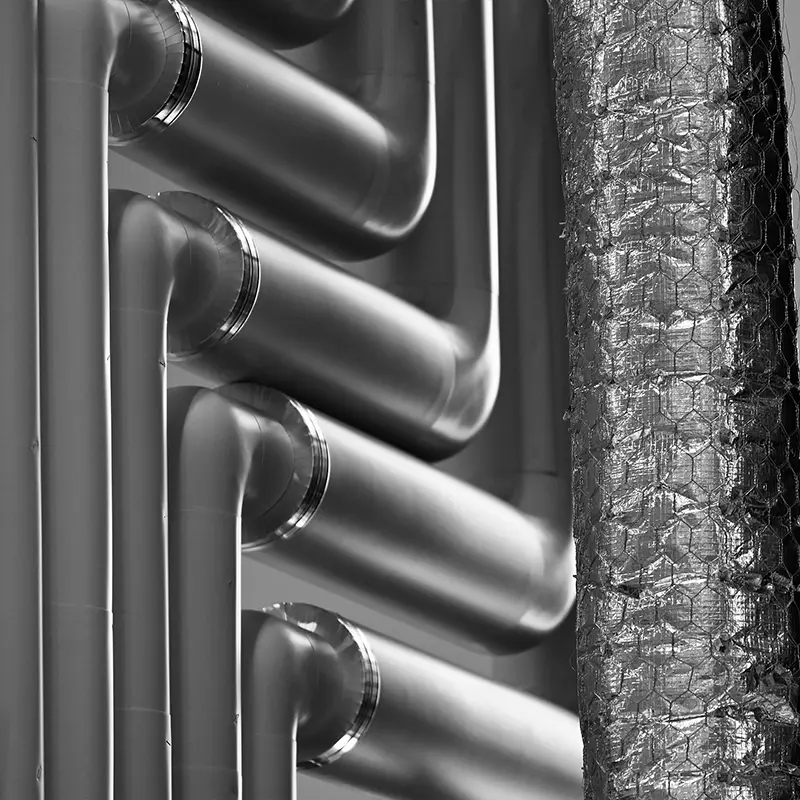 ASTM A106 мен тот баспайтын болаттан 304-тен ерекшеленеді